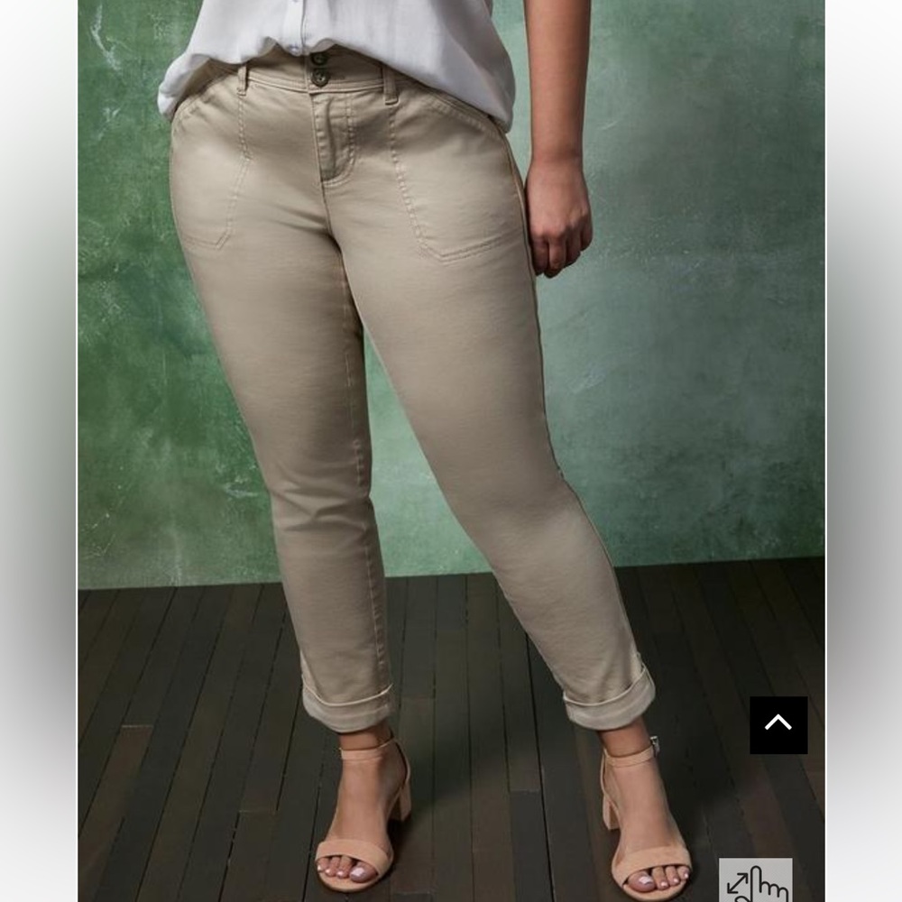 EUC Torrid Crop Aviators Khakis